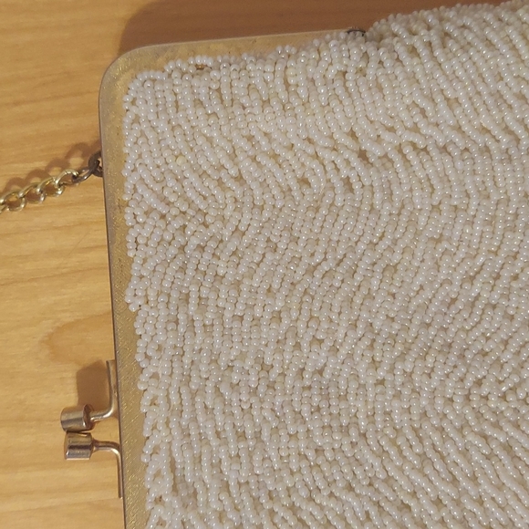 Richere by Walborg Off White Mid Century Modern Beaded Wristlet Clutch Handbag - Picture 6 of 16